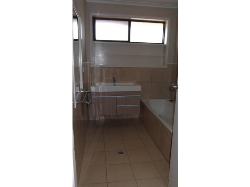 39 Albert Road, Chiltern VIC 3683