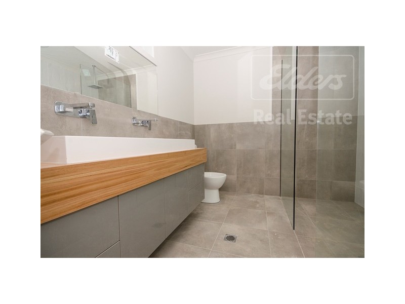 96 Pickworth Street, Thurgoona NSW 2640