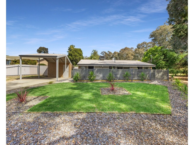 22 Wiltshire Crescent, Wodonga VIC 3690