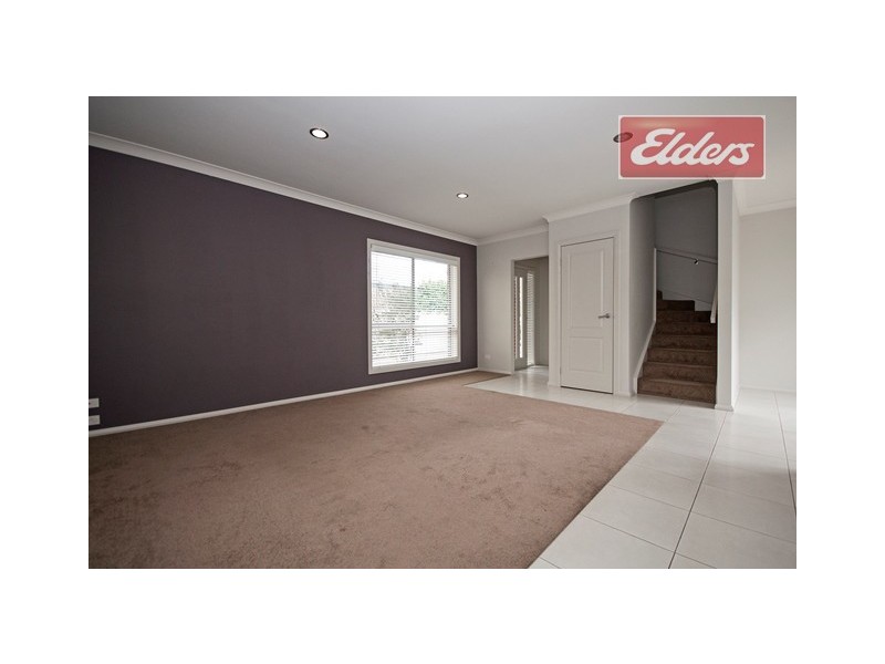 2/26 William Street, Wodonga VIC 3690