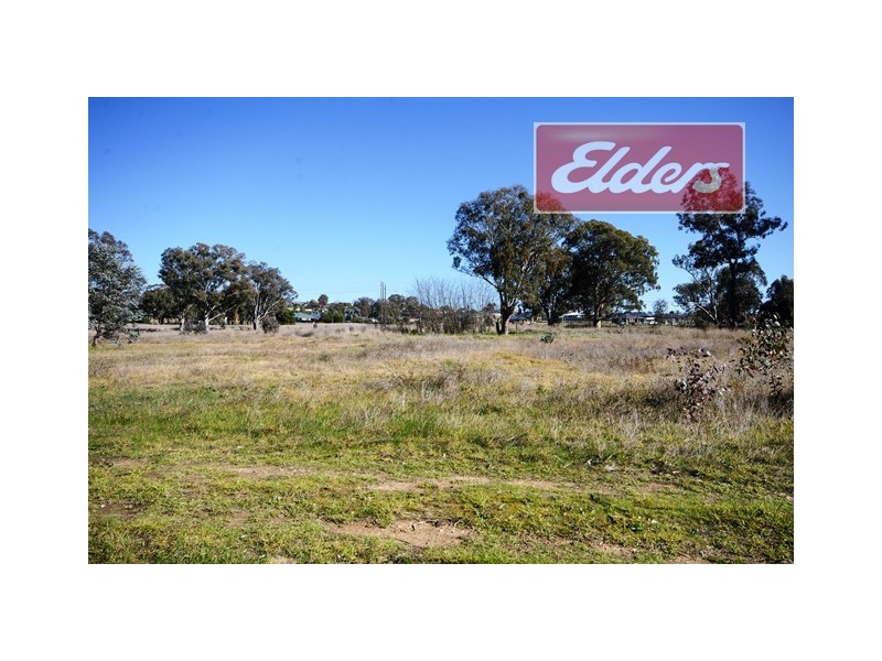 495 Dallinger Road, Lavington NSW 2641