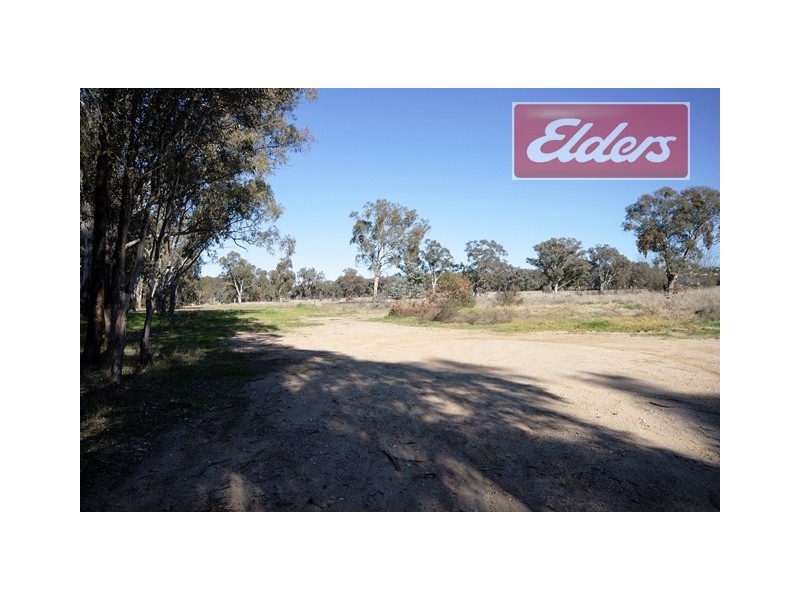 495 Dallinger Road, Lavington NSW 2641