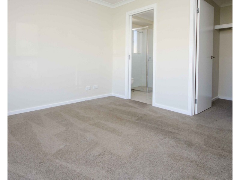 3 Wattlebird Drive, Bandiana VIC 3694