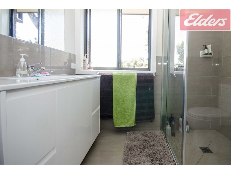 9 Kenneth Watson Drive, Bandiana VIC 3694