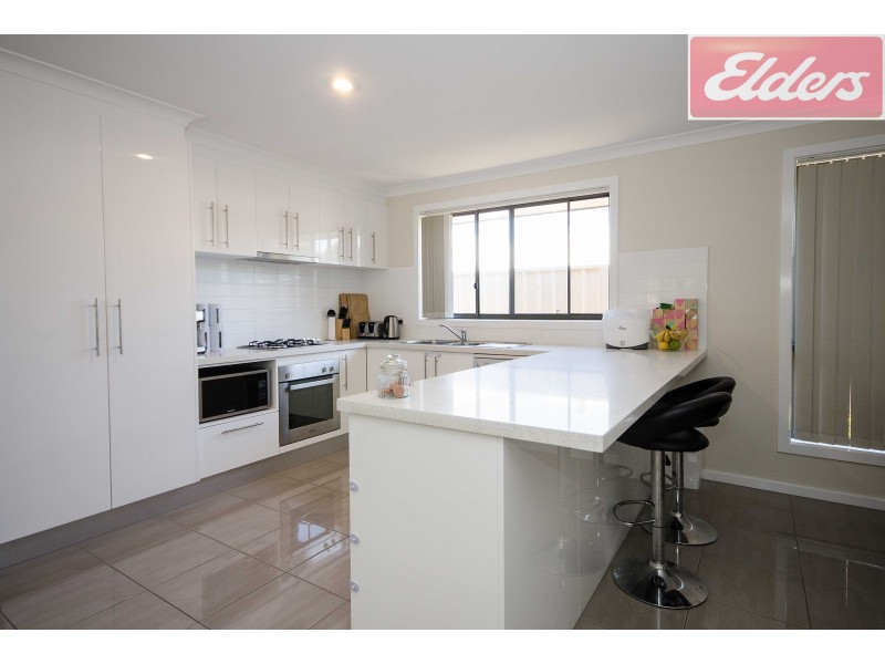 9 Kenneth Watson Drive, Bandiana VIC 3694