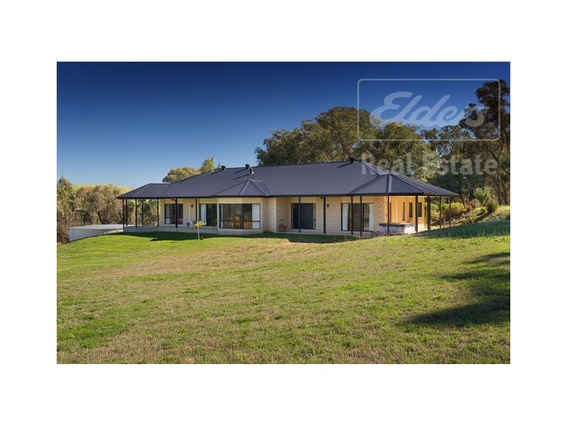 166 O’Neill Lane, Sandy Creek VIC 3695