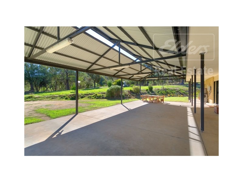 166 O’Neill Lane, Sandy Creek VIC 3695