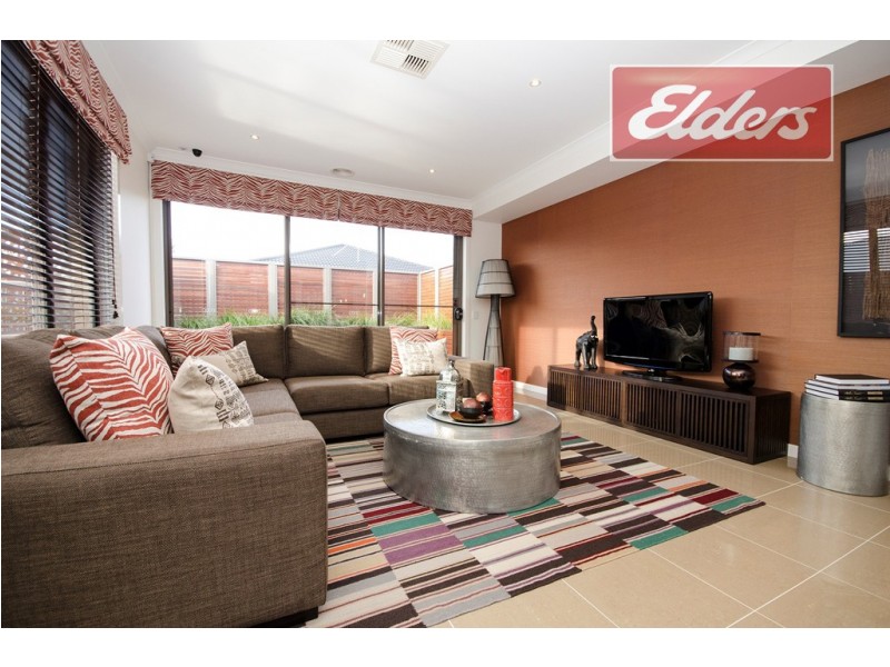 14 Riverside Boulevard, Killara VIC 3691