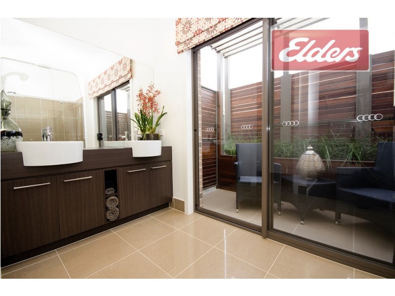 14 Riverside Boulevard, Killara VIC 3691