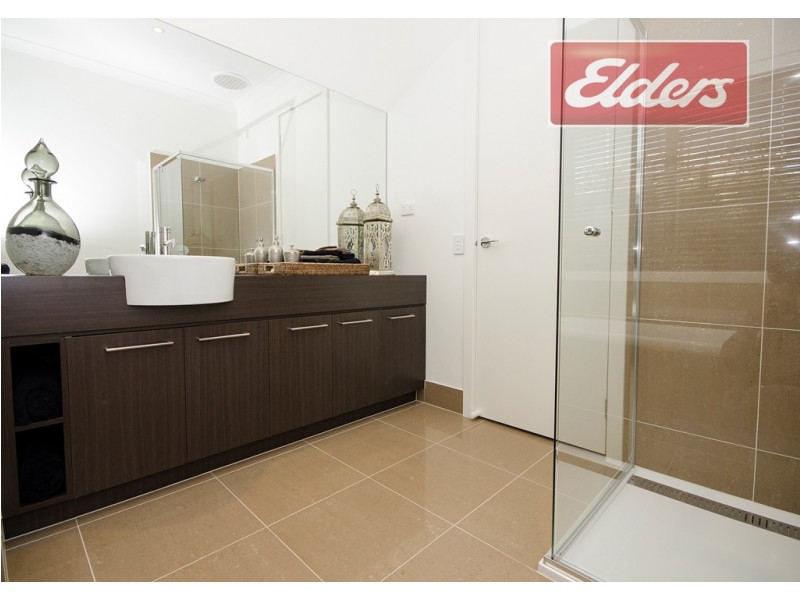 14 Riverside Boulevard, Killara VIC 3691
