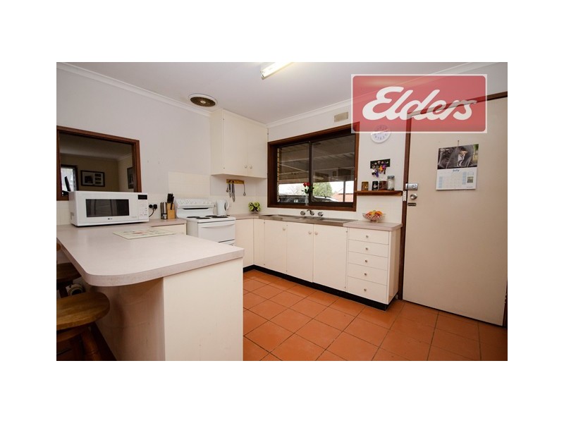 591 Hague Street, Lavington NSW 2641
