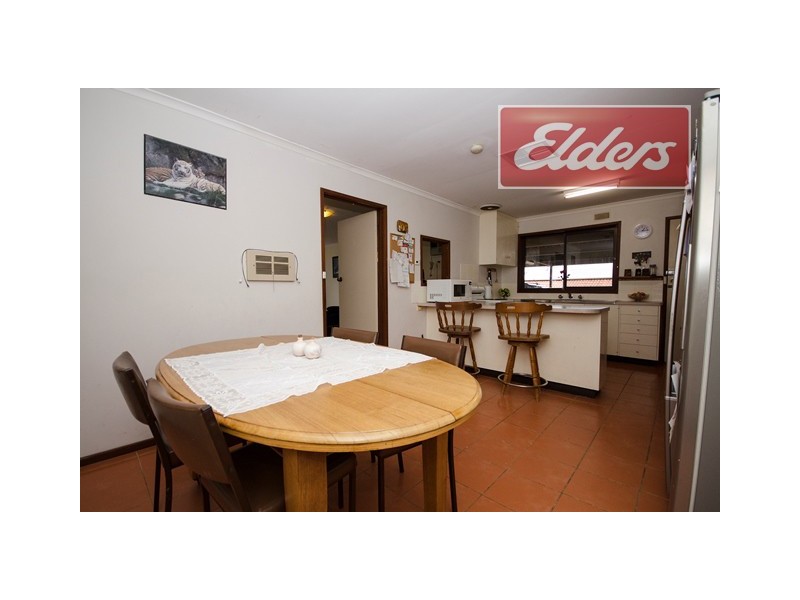 591 Hague Street, Lavington NSW 2641