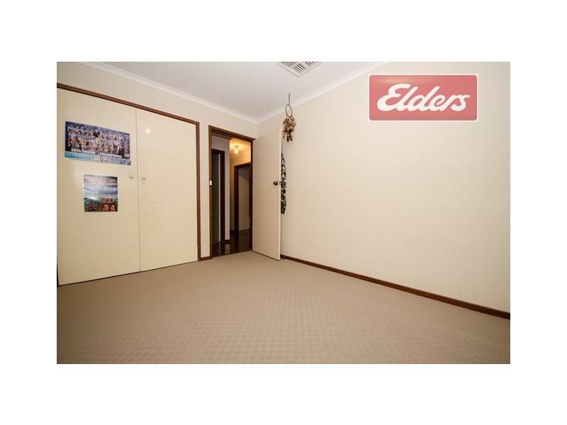 591 Hague Street, Lavington NSW 2641