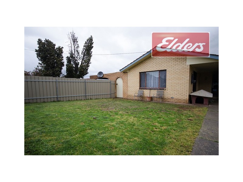 591 Hague Street, Lavington NSW 2641