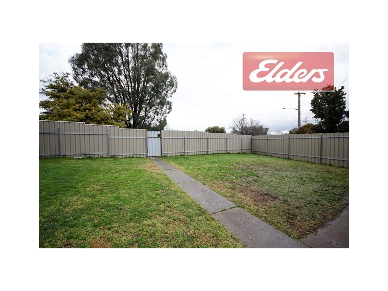 591 Hague Street, Lavington NSW 2641