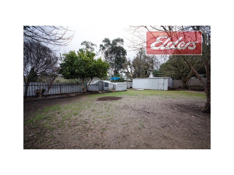 591 Hague Street, Lavington NSW 2641