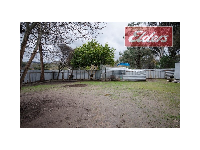 591 Hague Street, Lavington NSW 2641