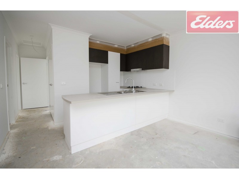 876 Frauenfelder Street, Albury NSW 2640