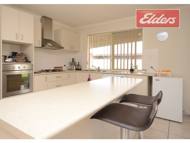 14 Castle Creek Road, Wodonga VIC 3690