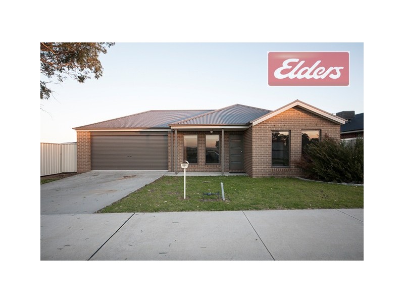 18 Murray Way, West Wodonga VIC 3690