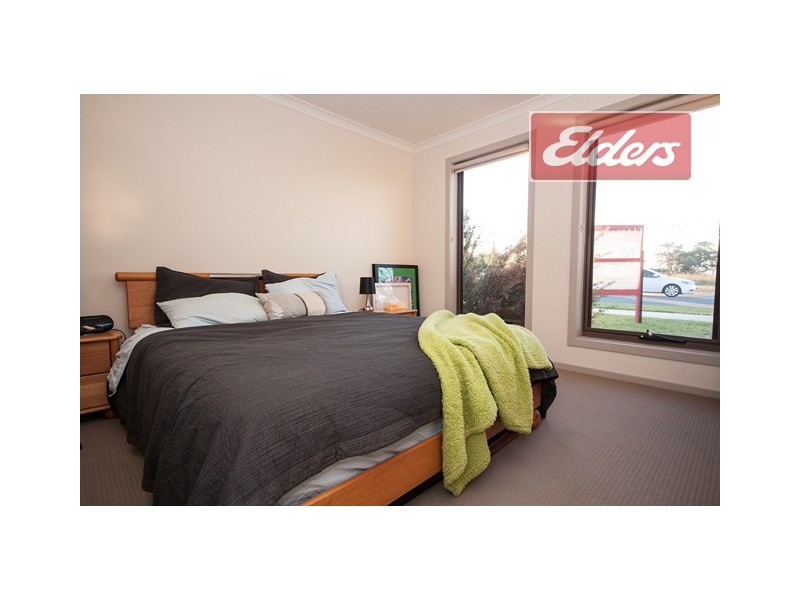 18 Murray Way, West Wodonga VIC 3690