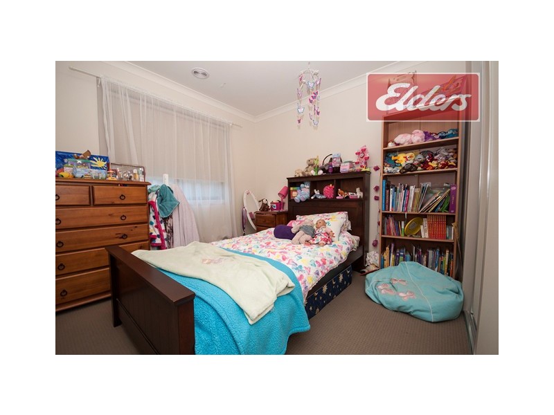 18 Murray Way, West Wodonga VIC 3690