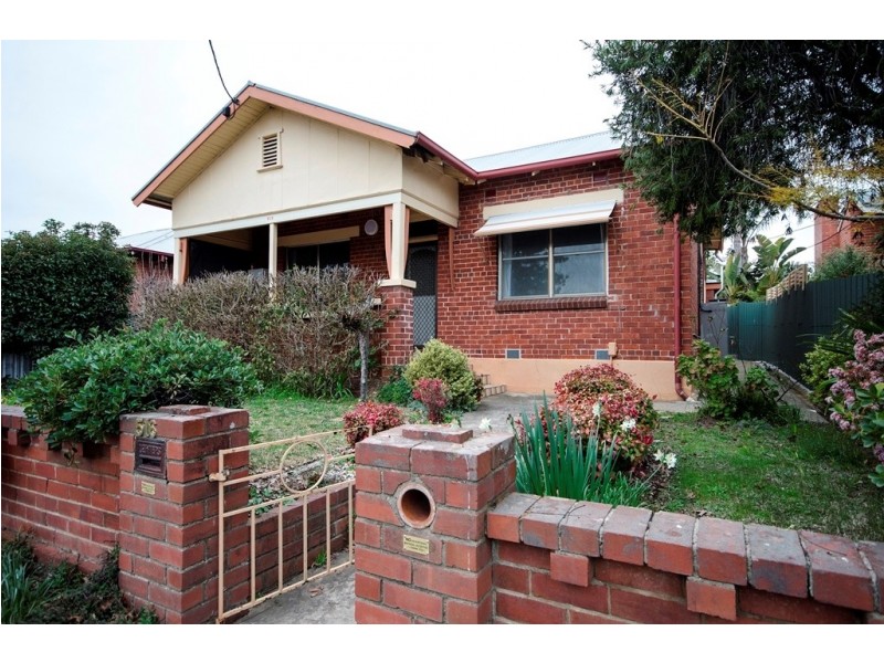 516 Schubach Street, East Albury NSW 2640