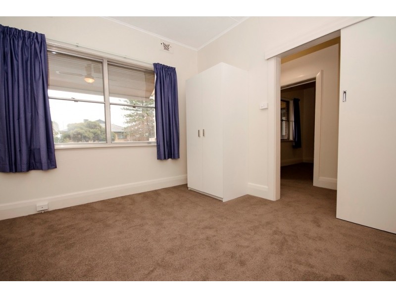 516 Schubach Street, East Albury NSW 2640