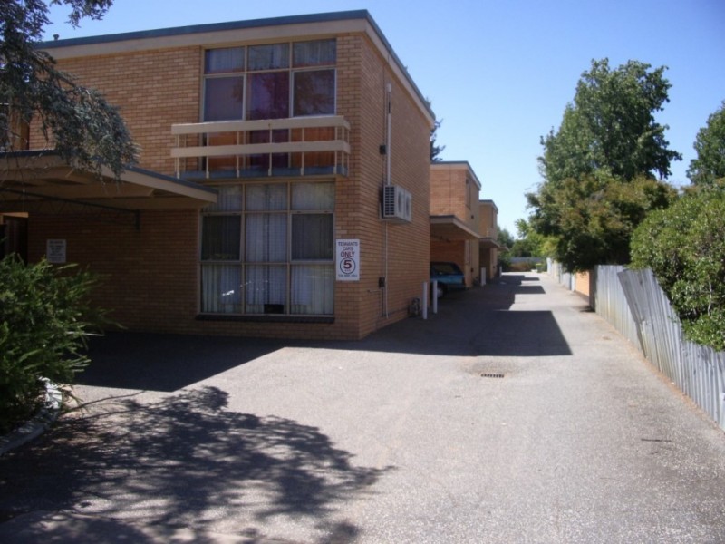 14/562 Union road, Lavington NSW 2641