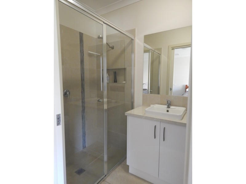 2/159 Kosciuszko Road, Thurgoona NSW 2640