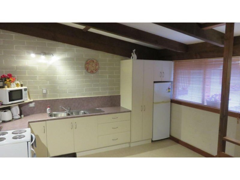 184-186 Kiewa Valley Highway, Mount Beauty VIC 3699