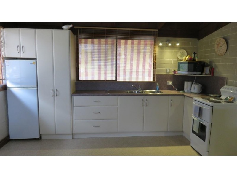 184-186 Kiewa Valley Highway, Mount Beauty VIC 3699