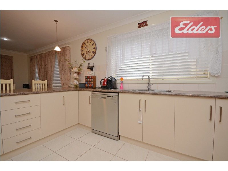 14 Treecreeper Street, Thurgoona NSW 2640