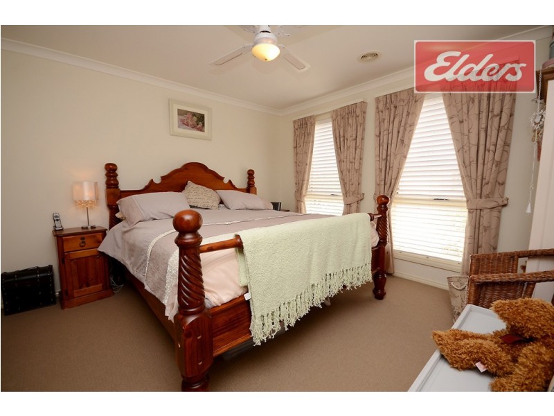 14 Treecreeper Street, Thurgoona NSW 2640
