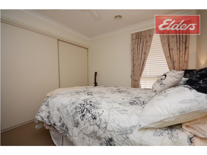 14 Treecreeper Street, Thurgoona NSW 2640