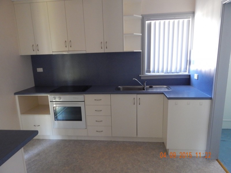 895 Captain Cook Drive, North Albury NSW 2640