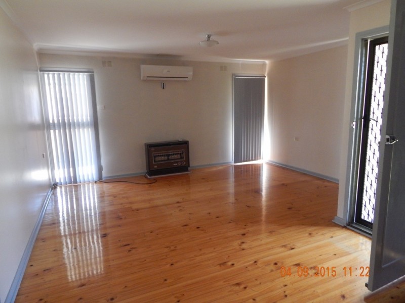 895 Captain Cook Drive, North Albury NSW 2640