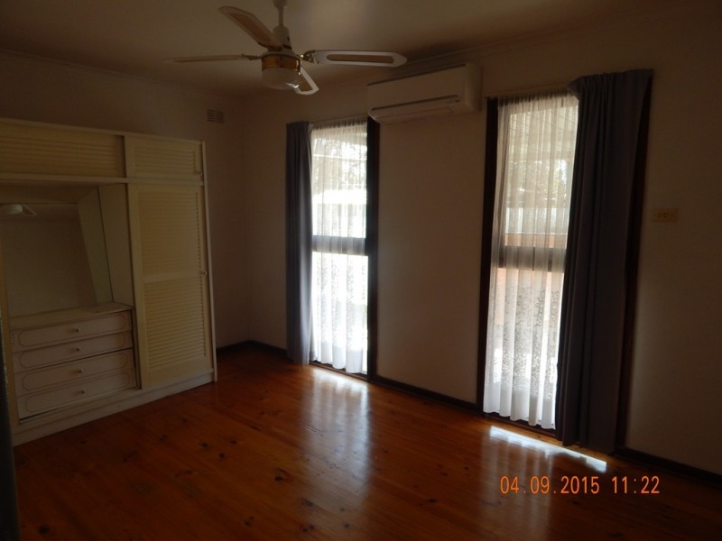 895 Captain Cook Drive, North Albury NSW 2640