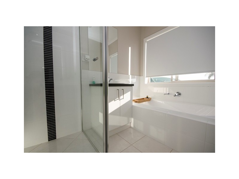 66 NEWTON CIRCUIT, Thurgoona NSW 2640