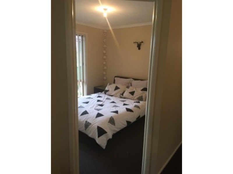 8 Quinlivan Place, Wodonga VIC 3690