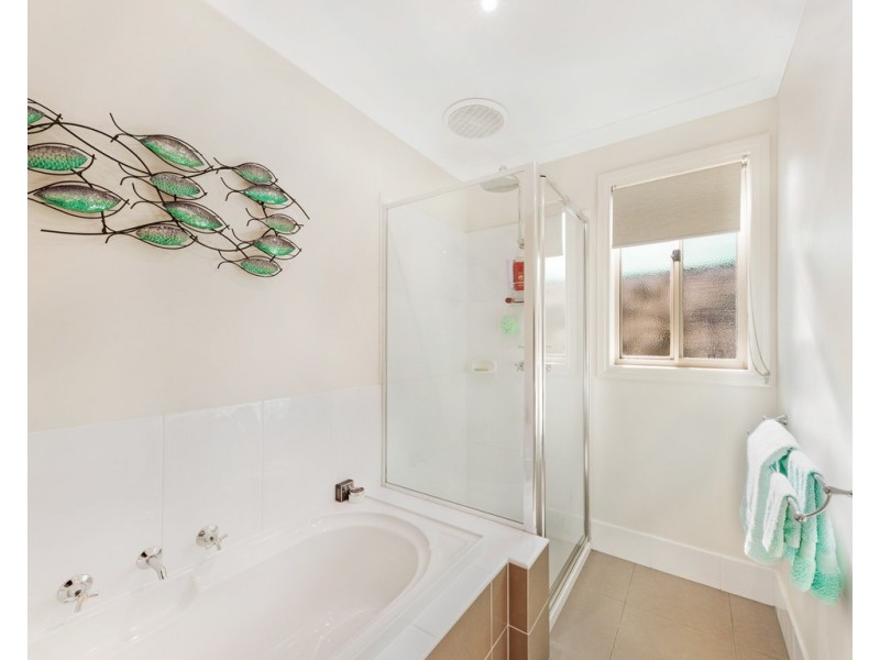 4 Whistler Concourse, Wodonga VIC 3690