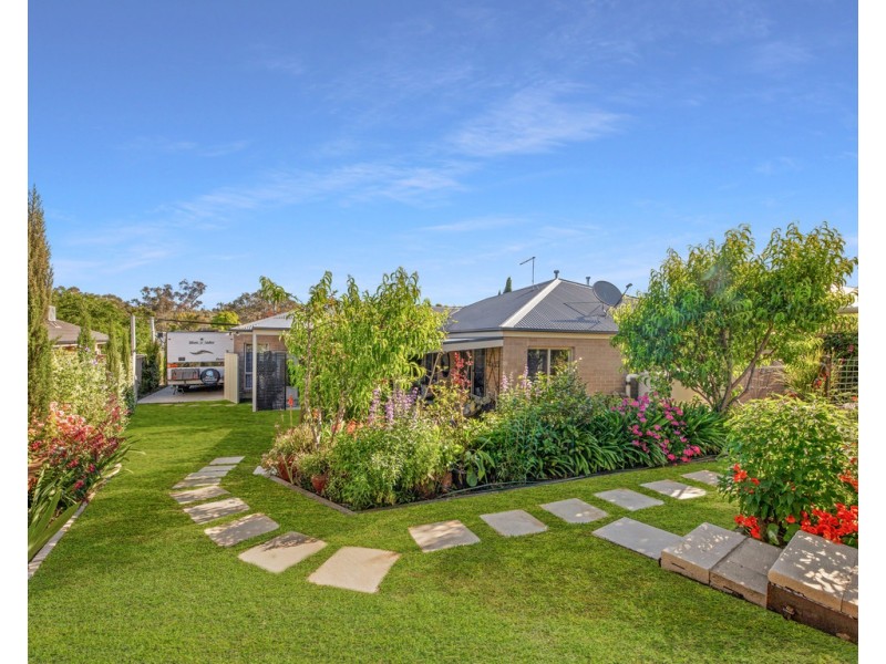 4 Whistler Concourse, Wodonga VIC 3690