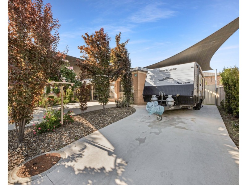 4 Whistler Concourse, Wodonga VIC 3690