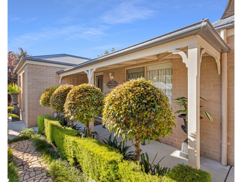 4 Whistler Concourse, Wodonga VIC 3690