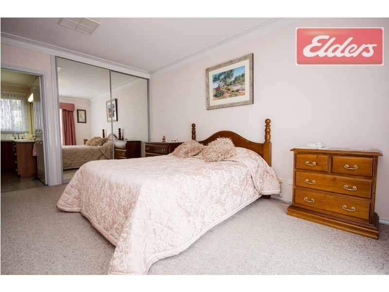 7 Golflinks Avenue, Wodonga VIC 3690