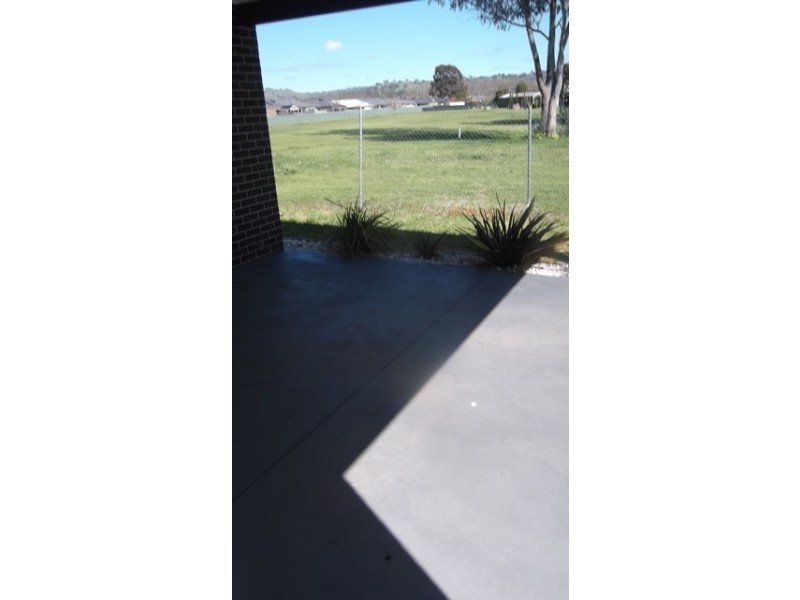 7 MIDDLETON CRESCENT, Wodonga VIC 3690