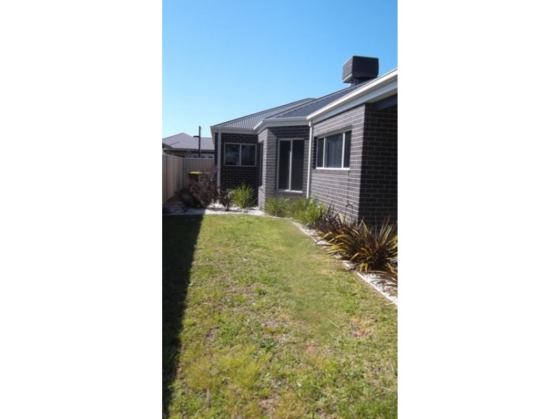 7 MIDDLETON CRESCENT, Wodonga VIC 3690