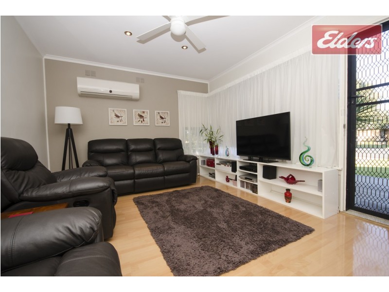 945 Captain Cook Drive, North Albury NSW 2640