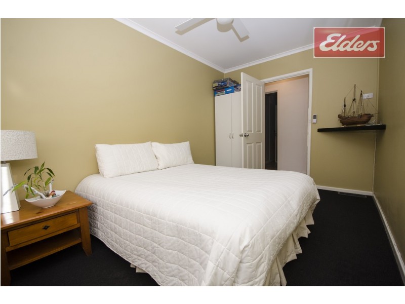 945 Captain Cook Drive, North Albury NSW 2640