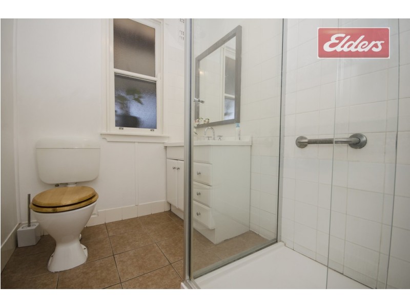 945 Captain Cook Drive, North Albury NSW 2640